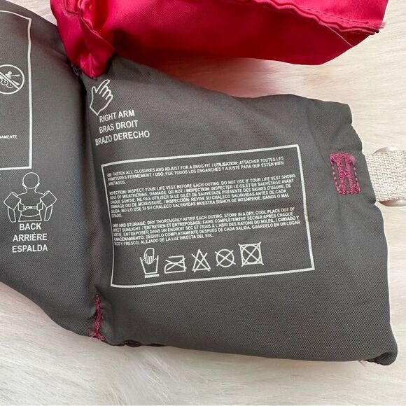 SwimWays Nickelodeon Paw Patrol Skye Learn-to-Swim Kids Life Jacket - Picture 5 of 7